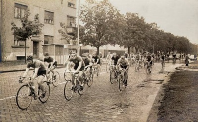 The cycle race coming down Futoška Street, Futak Street, Novi Sad, 1961