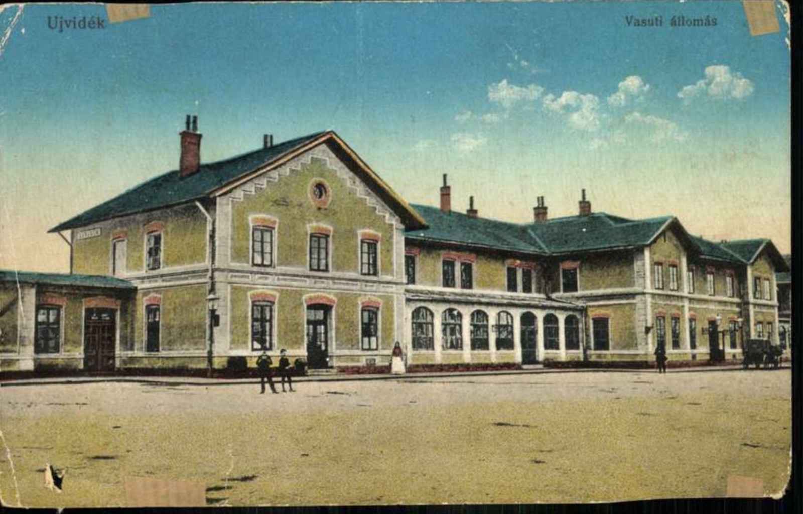 Der Bahnhofsvorplatz, Neusatz, Eisenbahnstation, 1896–1918