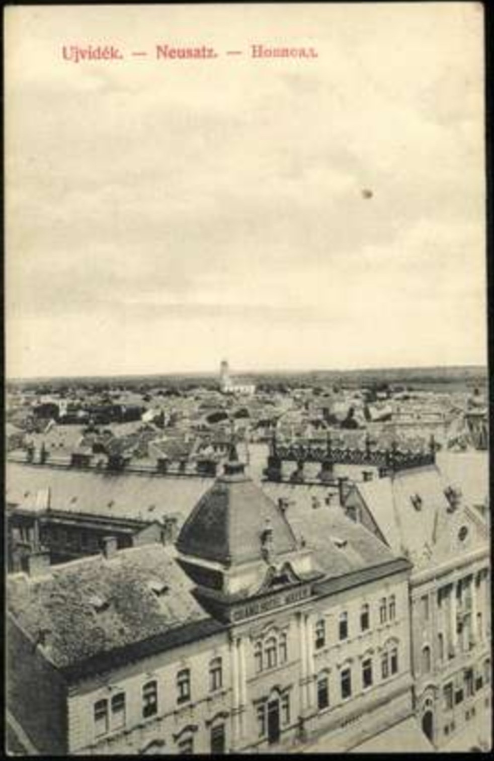 Der Fluss, hinter der Kuppel des Grand Hôtel Mayer, Neusatz, 1896–1918