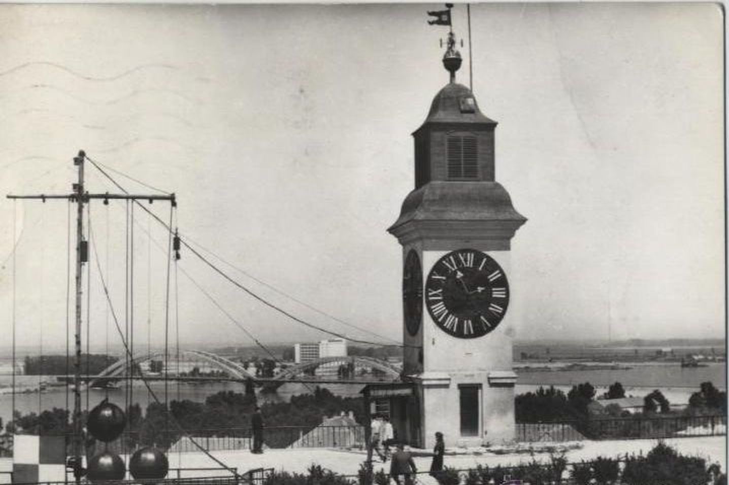 Сигнални јарбол за водостај Дунава испод петроварадинске Сат-куле, Петроварадинска тврђава, 1963