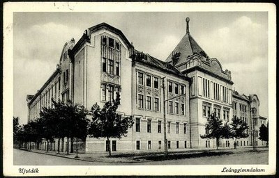 The girls' grammar school, Teachers' School, Novi Sad, 1942