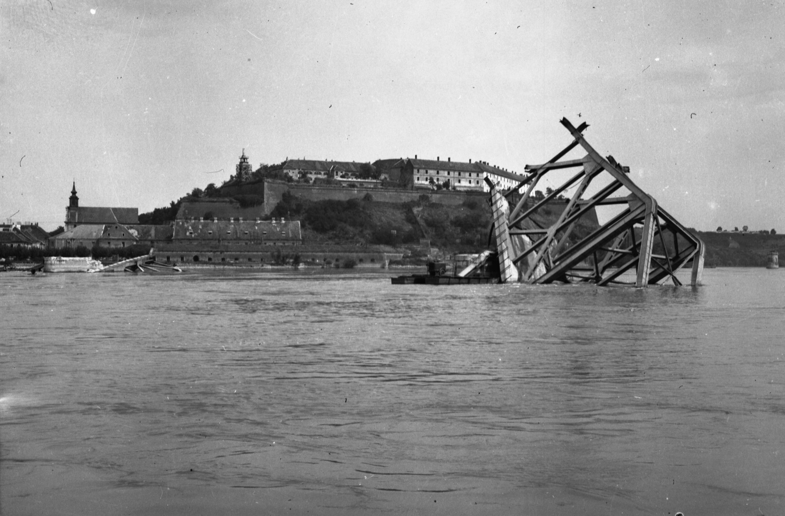 The Wrecked Tomislav Bridge, Novi Sad, 1941, Prince Tomislav Bridge
