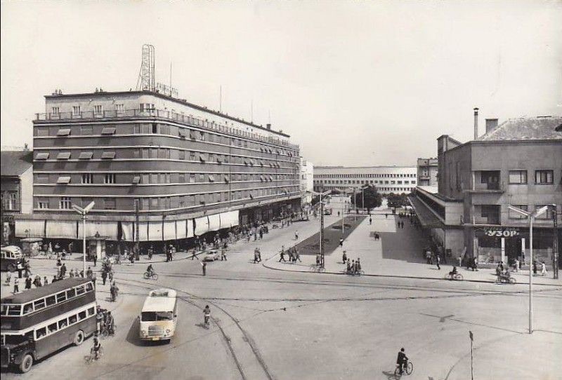 City street, The Tanurdžić Palace, Novi Sad, 1950–1965