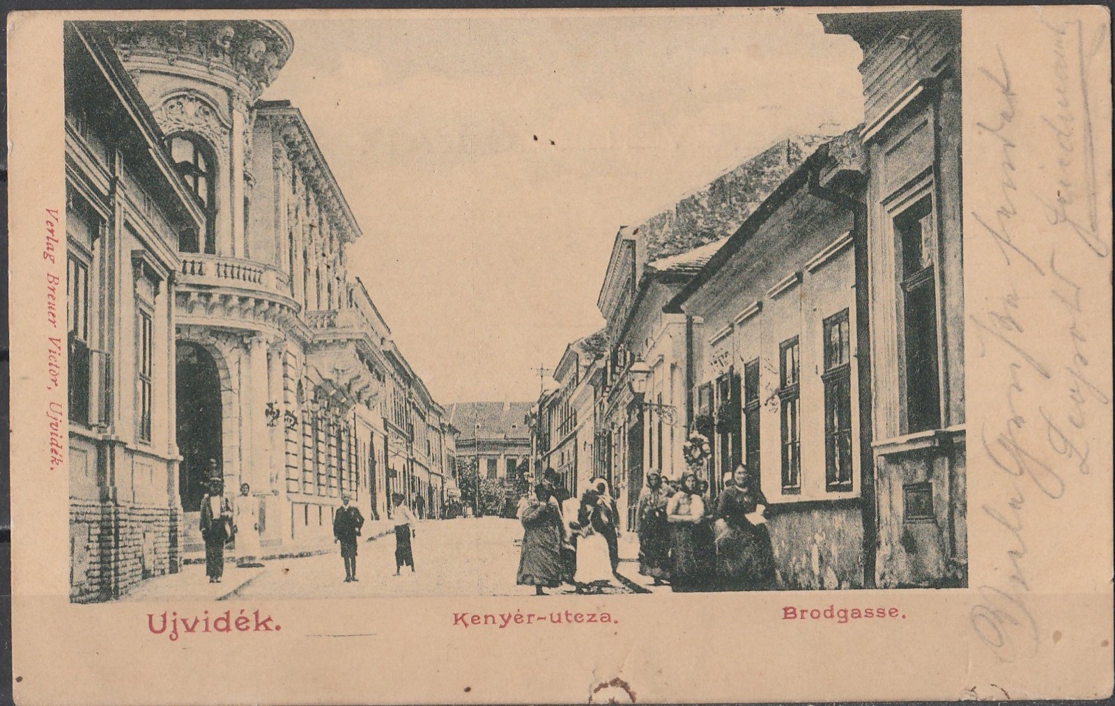 Women talking on Bread Street, Lebarski Sokak, Novi Sad, before 1918