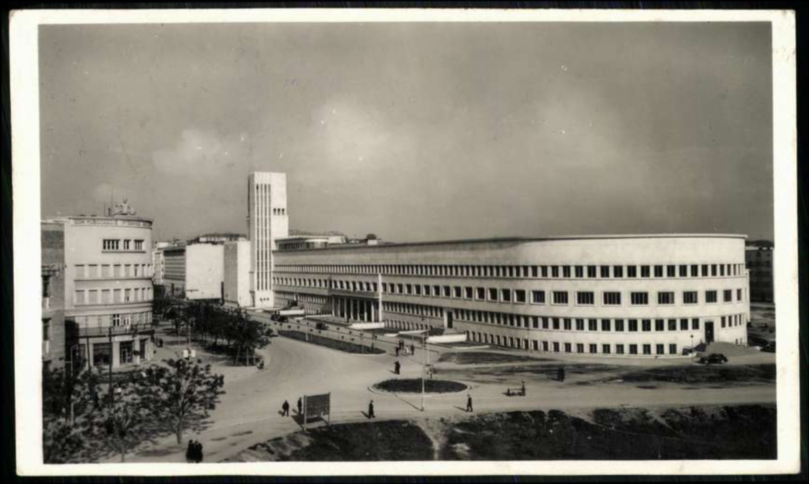 The Banovina Palace, a Curved Modern Building, Novi Sad, 1941–1945
