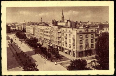 A modern boulevard at Novi Sad with a distant church spire, Queen Mary Boulevard, 1919–1941