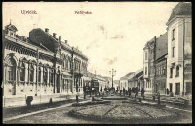 Petőfi Street, a Tram Passing the Garden Median, Novi Sad, by May 1913